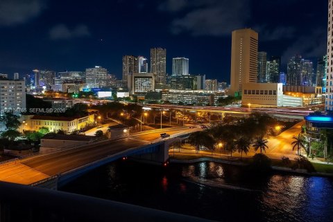Copropriété à vendre à Miami, Floride: 2 chambres, 80.55 m2 № 2414247 - photo 7