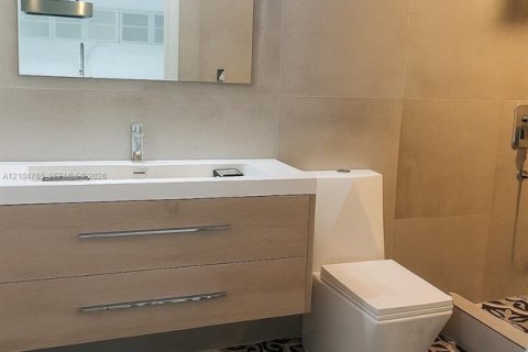 Copropriété à vendre à Miami, Floride: 2 chambres, 80.55 m2 № 2414247 - photo 17