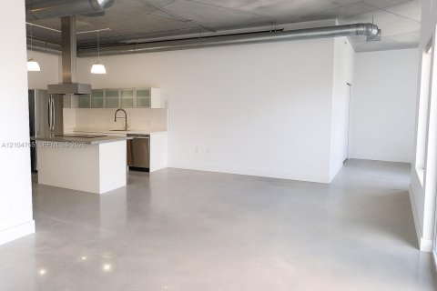 Copropriété à vendre à Miami, Floride: 2 chambres, 80.55 m2 № 2414247 - photo 12