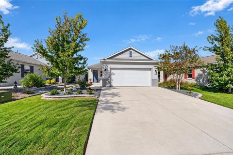 Villa ou maison à Ocala, Floride 2 chambres, 124.67 m2 № 2430382