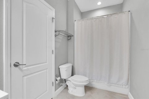 Casa en venta en Trinity, Florida, 6 dormitorios, 344.76 m2 № 1413115 - foto 21