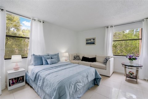Condominio en venta en Miami, Florida, 2 dormitorios, 84.17 m2 № 1979470 - foto 11
