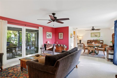 Villa ou maison à vendre à Englewood, Floride: 3 chambres, 130.34 m2 № 2147548 - photo 6