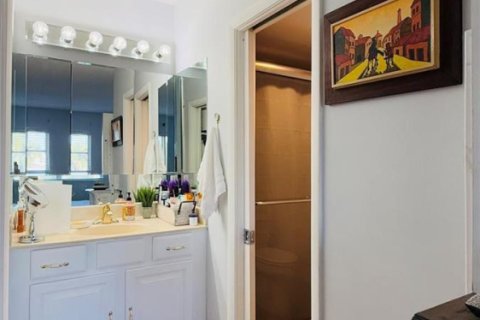 Condominio en venta en Pompano Beach, Florida, 2 dormitorios, 92.9 m2 № 2175432 - foto 15