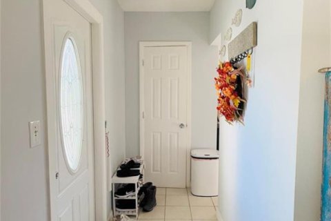 Condominio en venta en Pompano Beach, Florida, 2 dormitorios, 92.9 m2 № 2175432 - foto 9