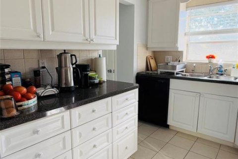 Condominio en venta en Pompano Beach, Florida, 2 dormitorios, 92.9 m2 № 2175432 - foto 6