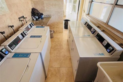 Condominio en venta en Pompano Beach, Florida, 2 dormitorios, 92.9 m2 № 2175432 - foto 28