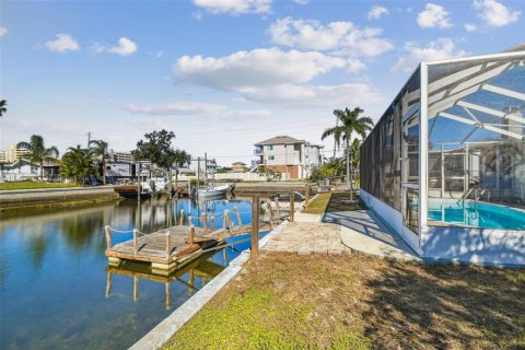 Villa ou maison à Hudson, Floride 3 chambres, 133.22 m2 № 2111124