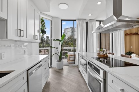 Купить кондоминиум в Авентура, Флорида 2 спальни, 115.2м2, № 2063529 - фото 16