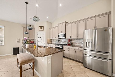 Villa ou maison à vendre à Palm Coast, Floride: 3 chambres, 176.98 m2 № 2324161 - photo 5