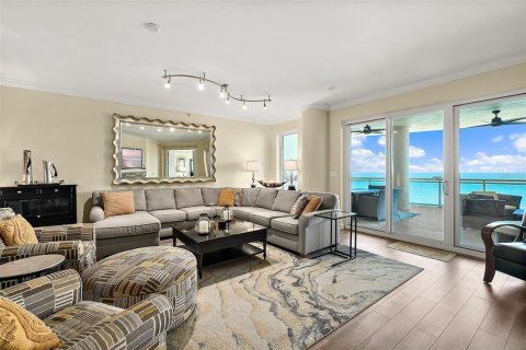 Copropriété à vendre à Daytona Beach Shores, Floride: 3 chambres, 264.77 m2 № 2384183 - photo 9