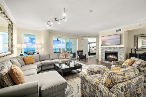 Copropriété à vendre à Daytona Beach Shores, Floride: 3 chambres, 264.77 m2 № 2384183 - photo 10