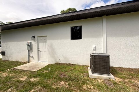 Villa ou maison à vendre à Sebring, Floride: 3 chambres, 138.61 m2 № 2410446 - photo 10