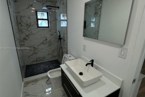 Снять в аренду коммерческую недвижимость в Майами, Флорида 161.37м2, № 2003816 - фото 6