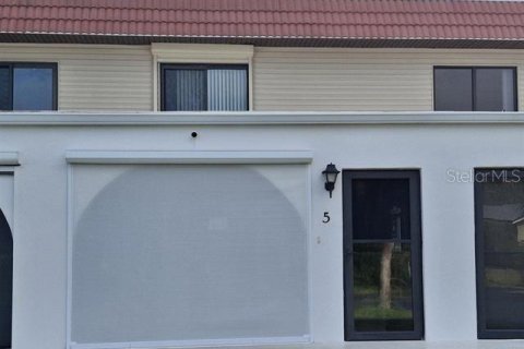 Купить кондоминиум в Флаглер–Бич, Флорида 8 комнат, 110м2, № 1688312 - фото 1