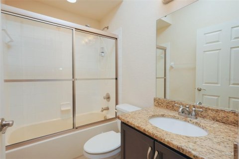Villa ou maison à vendre à Zephyrhills, Floride: 4 chambres, 193.89 m2 № 2234399 - photo 5