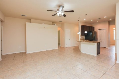 Villa ou maison à vendre à Zephyrhills, Floride: 4 chambres, 193.89 m2 № 2234399 - photo 18