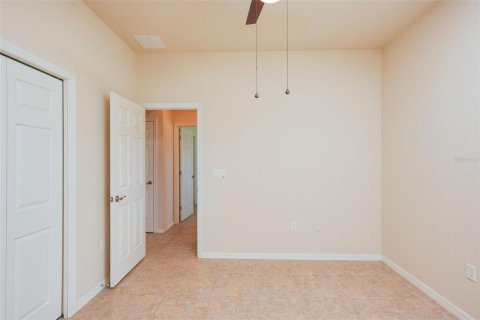 Villa ou maison à vendre à Zephyrhills, Floride: 4 chambres, 193.89 m2 № 2234399 - photo 2