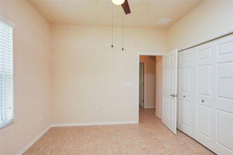 Villa ou maison à vendre à Zephyrhills, Floride: 4 chambres, 193.89 m2 № 2234399 - photo 27