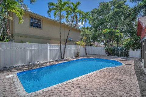 House in Cooper City, Florida 3 bedrooms, 139.54 sq.m. № 1877624 - photo 12