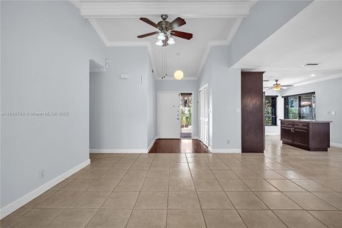 House in Cooper City, Florida 3 bedrooms, 139.54 sq.m. № 1877624 - photo 22