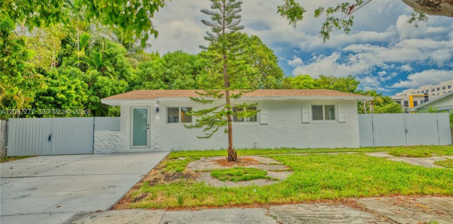 Casa en Miami, Florida 3 dormitorios, 100.33 m2 № 2362822