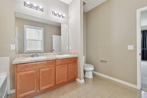 Villa ou maison à louer à Riverview, Floride: 4 chambres, 183.76 m2 № 2308546 - photo 29