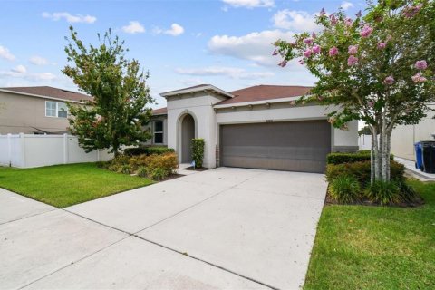 Villa ou maison à louer à Riverview, Floride: 4 chambres, 183.76 m2 № 2308546 - photo 2