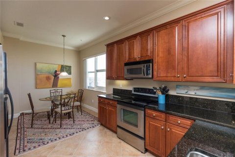 Condo in Palm Coast, Florida, 3 bedrooms  № 1553098 - photo 13