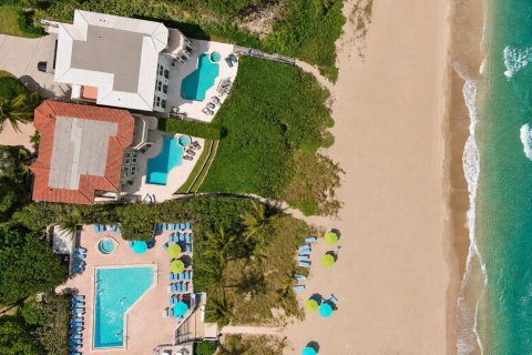 House in Highland Beach, Florida 5 bedrooms, 604.42 sq.m. № 2389833 - photo 6