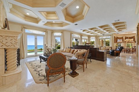 House in Highland Beach, Florida 5 bedrooms, 604.42 sq.m. № 2389833 - photo 7
