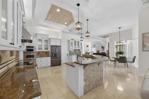 House in Tampa, Florida 4 bedrooms, 394.74 sq.m. № 2101743 - photo 23