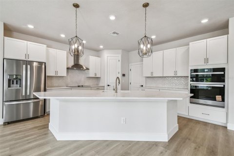 Villa ou maison à vendre à Tampa, Floride: 4 chambres, 246.93 m2 № 2314637 - photo 12