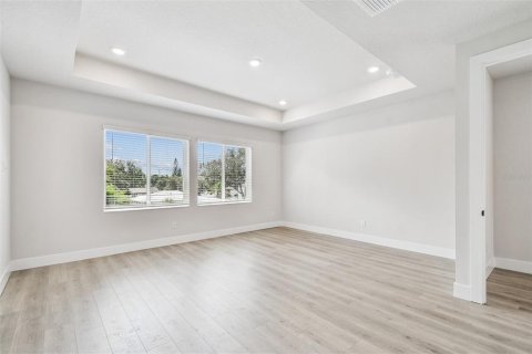 Villa ou maison à vendre à Tampa, Floride: 4 chambres, 246.93 m2 № 2314637 - photo 24
