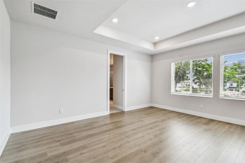 Villa ou maison à vendre à Tampa, Floride: 4 chambres, 246.93 m2 № 2314637 - photo 20