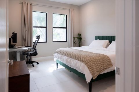 House in Boca Raton, Florida 5 bedrooms, 427.81 sq.m. № 2394398 - photo 7