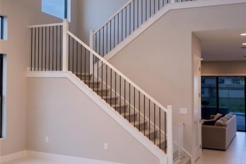 House in Boca Raton, Florida 5 bedrooms, 427.81 sq.m. № 2394398 - photo 3