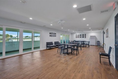 Condominio en venta en Port Charlotte, Florida, 2 dormitorios, 85.38 m2 № 1898946 - foto 7