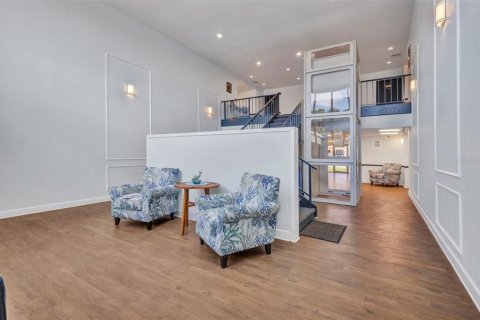 Condominio en venta en Port Charlotte, Florida, 2 dormitorios, 85.38 m2 № 1898946 - foto 5