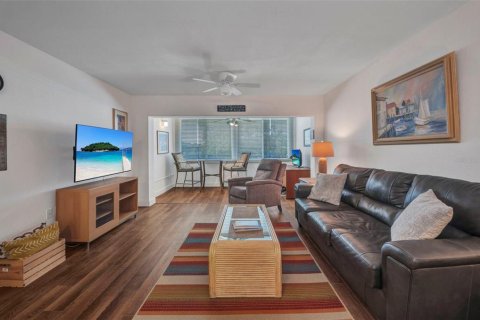 Condominio en venta en Port Charlotte, Florida, 2 dormitorios, 85.38 m2 № 1898946 - foto 10
