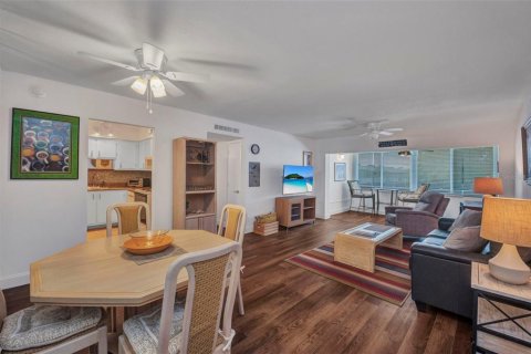 Condominio en venta en Port Charlotte, Florida, 2 dormitorios, 85.38 m2 № 1898946 - foto 9
