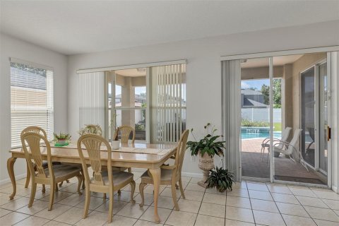 Villa ou maison à vendre à Casselberry, Floride: 4 chambres, 232.35 m2 № 2198753 - photo 12