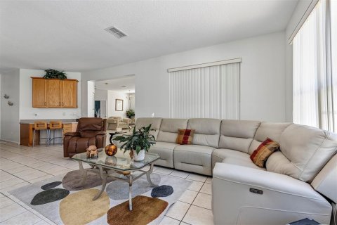 Villa ou maison à vendre à Casselberry, Floride: 4 chambres, 232.35 m2 № 2198753 - photo 10