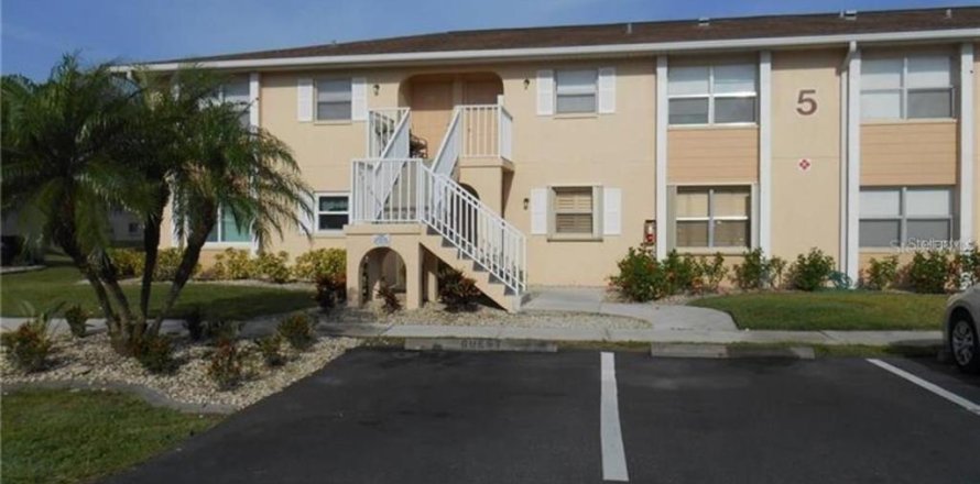 Condo in Punta Gorda, Florida, 2 bedrooms  № 1772798