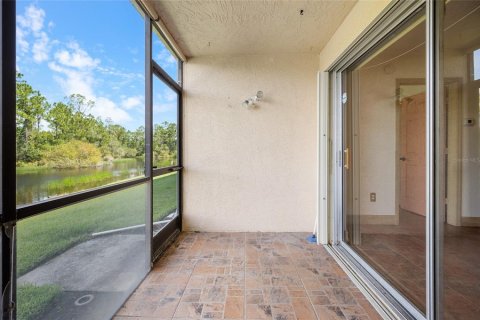 Condo in Punta Gorda, Florida, 2 bedrooms  № 1772798 - photo 20