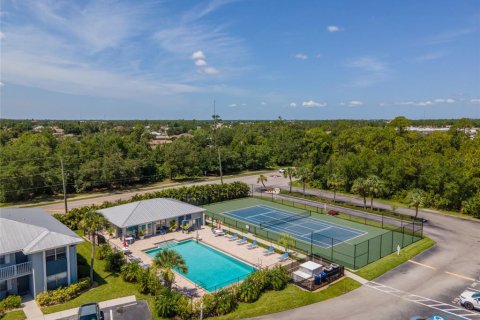 Condo in Punta Gorda, Florida, 2 bedrooms  № 1772798 - photo 6