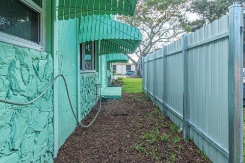 Appartement à louer à Hollywood, Floride: 2 chambres, 75.25 m2 № 1180286 - photo 1