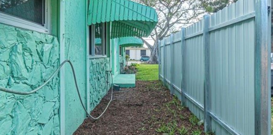 Appartement à Hollywood, Floride 2 chambres, 75.25 m2 № 1180286