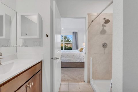 Casa en alquiler en Florida City, Florida, 3 dormitorios, 141.3 m2 № 1952073 - foto 26