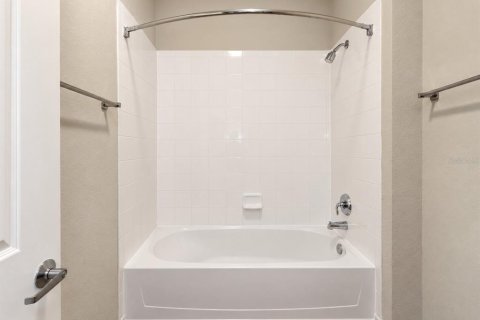 Apartment in Winter Garden, Florida 3 bedrooms, 119.66 sq.m. № 2398945 - photo 16